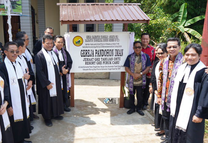 Heriyus : Gereja Harus Menjadi Pusat Pembinaan Iman dan Perekat Persatuan Umat